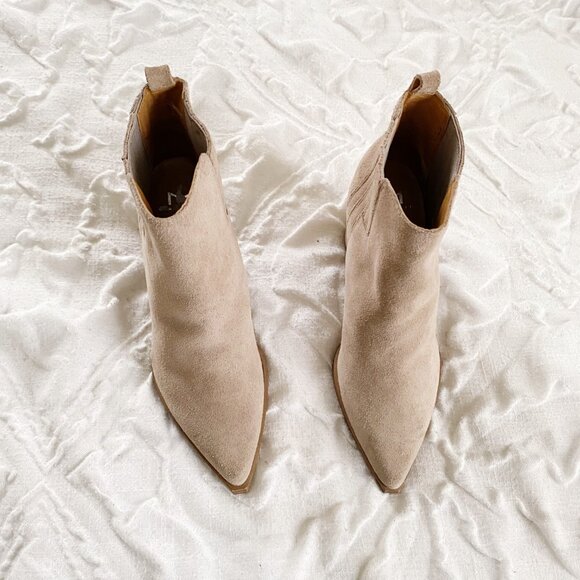 Marc Fisher Oshay Ankle Bootie Size 6 $189 - Picture 5 of 9